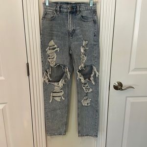 Size 0 regular mom jeans with rips